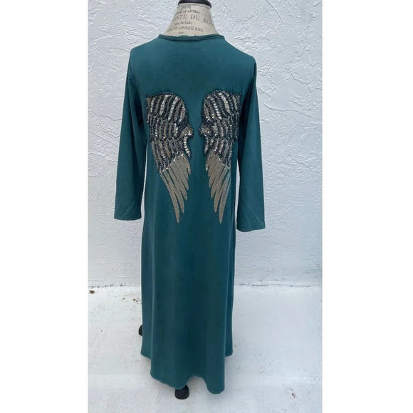 Unbranded Womens Wings In The Back Caftan Velvet Green Sz Medium to Large - Picture 1 of 11